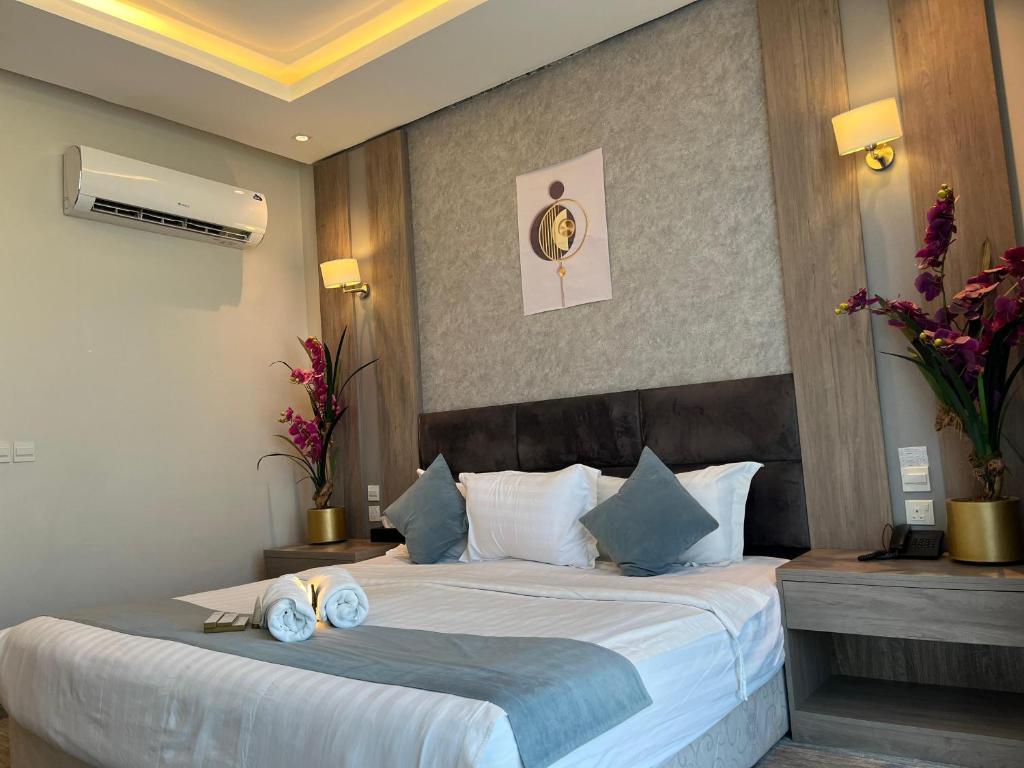 LIAN PARK HOTEL