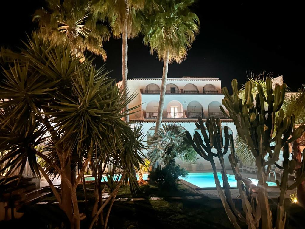 Manca Residence
