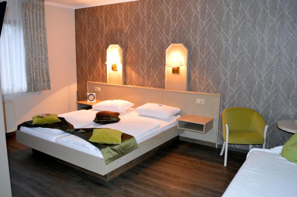 Wellness-Gasthof-Cafe Nuhnetal - Double Room