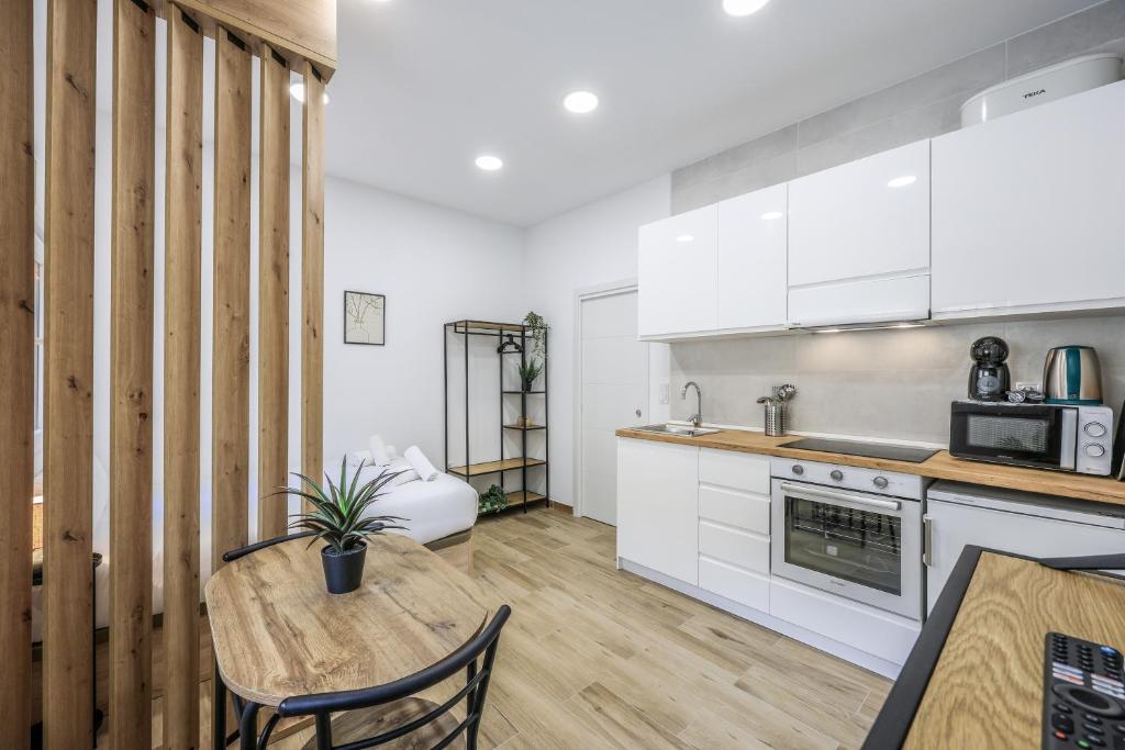 Stylish Studio for two - Madrid Stay