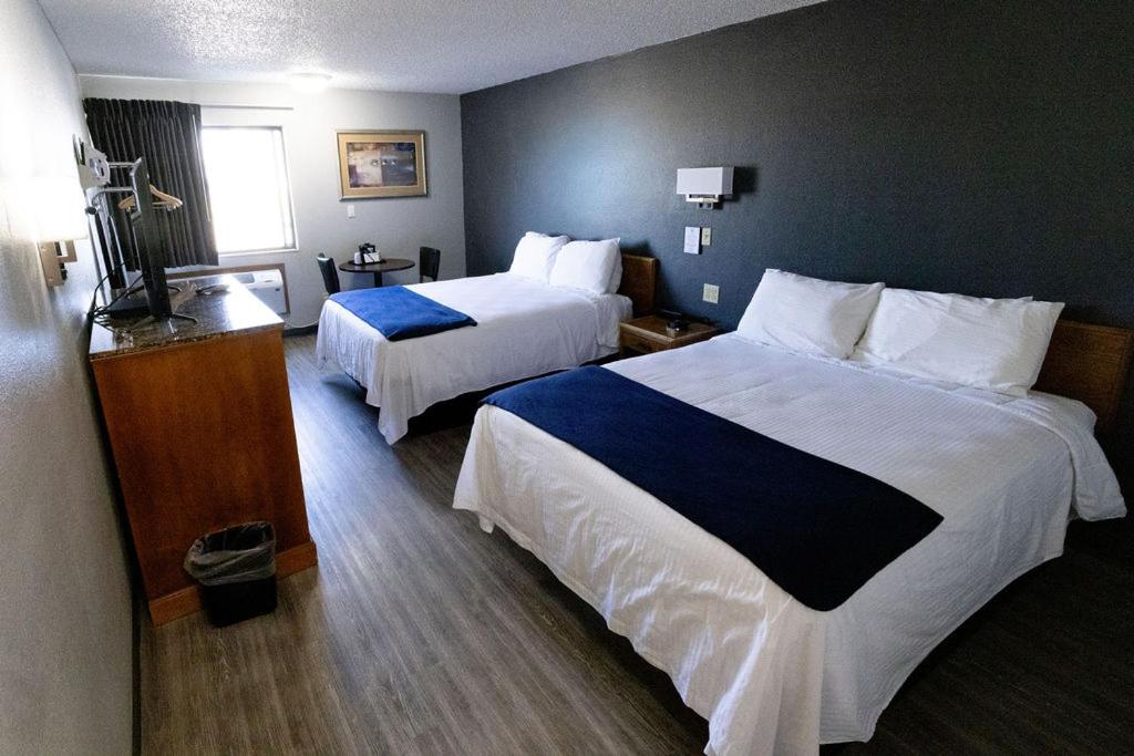 New Victorian Inn & Suites-Norfolk photo