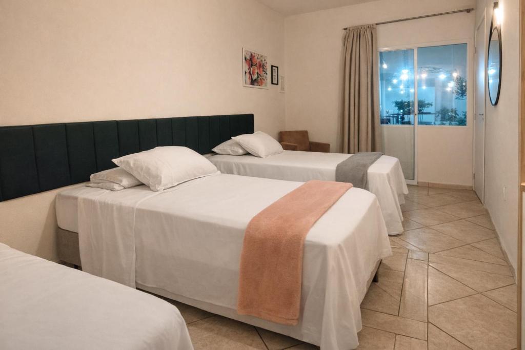Casa Colonial Rio Claro Suítes Confortáveis e Quartos Econômicos - 基本三人间 - 带共用浴室