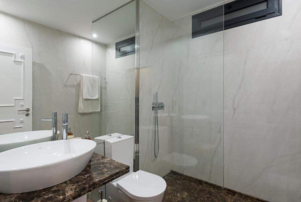 Belvedere Boutique - Adults only - 17