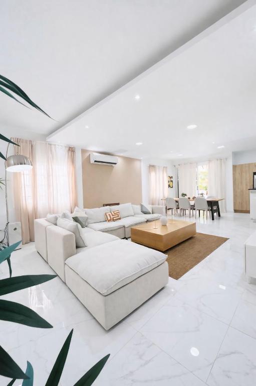 Modern villa with pool near the beach, Punta Cana (updated prices 2026)
