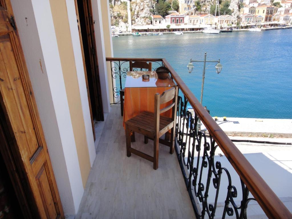 Balkón nebo terasa v ubytování Captain's Suites