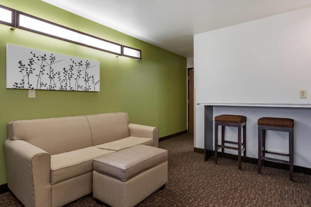 Sleep Inn & Suites Kalamazoo Southwest photo