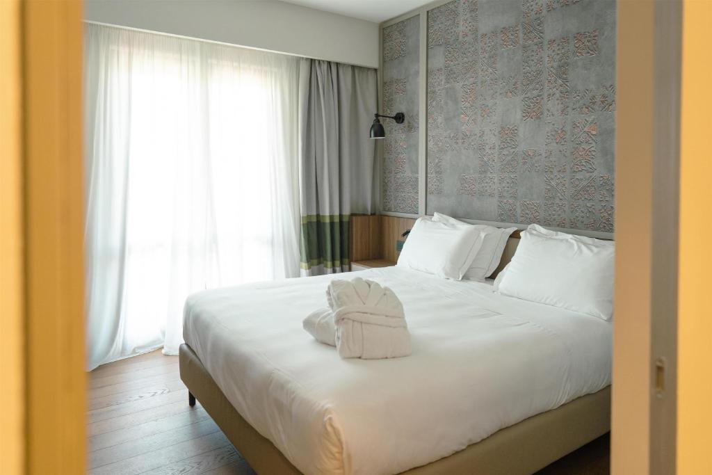 Picciolo Etna Golf Resort & Spa, Curio Collection by Hilton photo