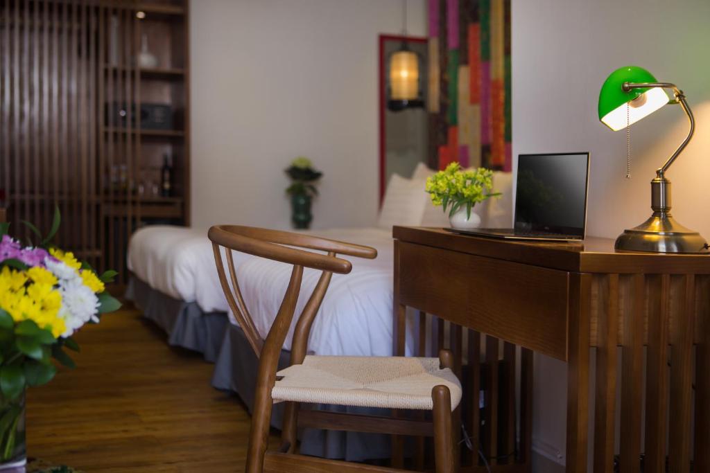 TV a/nebo společenská místnost v ubytování Hanoi Media Hotel & Spa