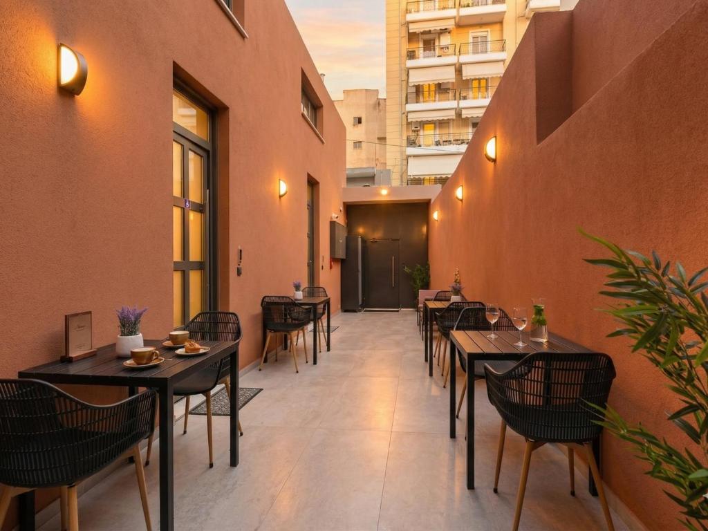 Omian Opal Modern Exclusive Group Stay & Rooftop
