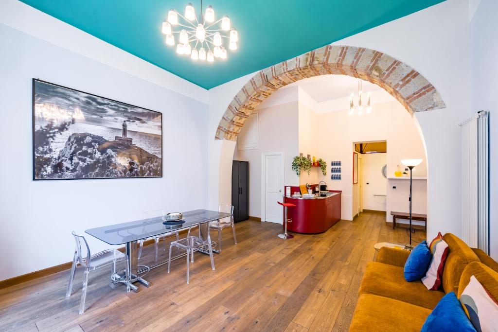 Quercia design home in the center