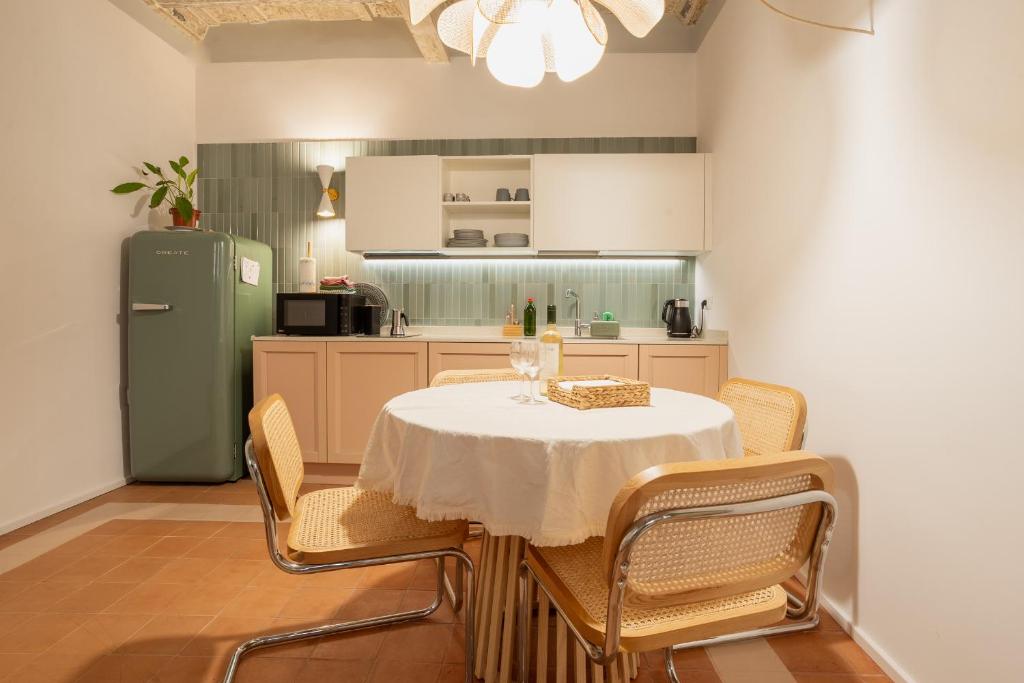 Casa Giulia - Stylish Design Apartment in the Heart of Rome