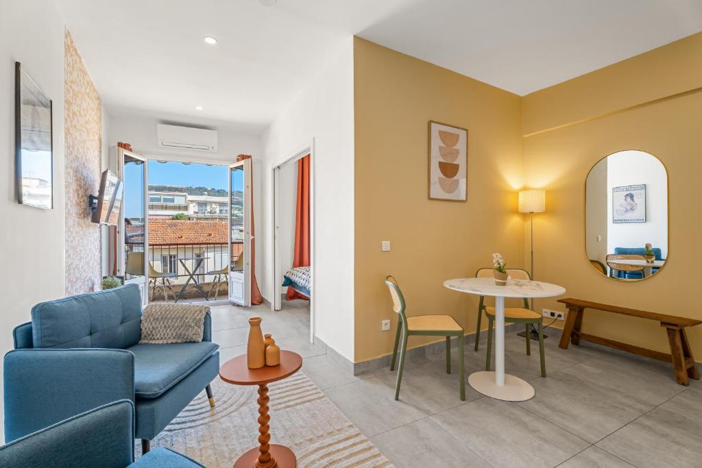 Nice Renting - RISSO - Cocoon Design Massena Paillon Balcony View & Lift
