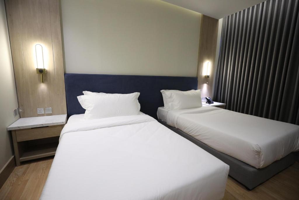 جناح مفردة مع بإطلالة WITH TWO BEDS AND PANORAMIC - NON