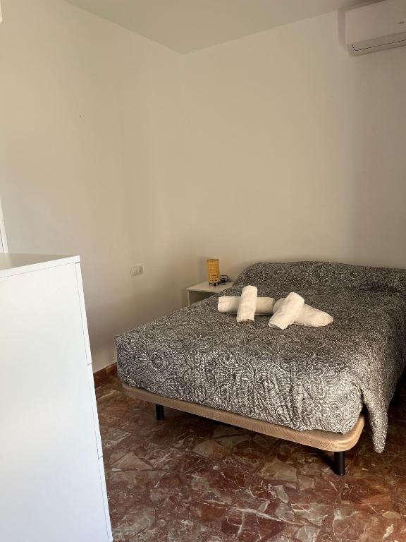 Apartamento de 2 dormitorios con terraza y vistas al mar