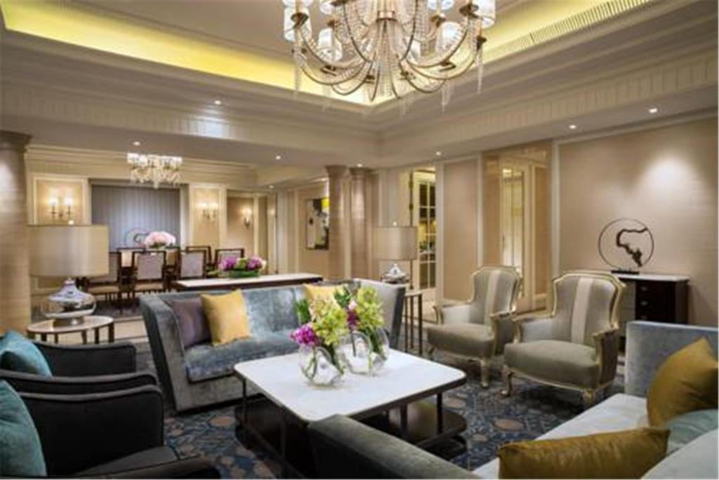 Sofitel Shanghai Hongqiao - 高级国王房间
