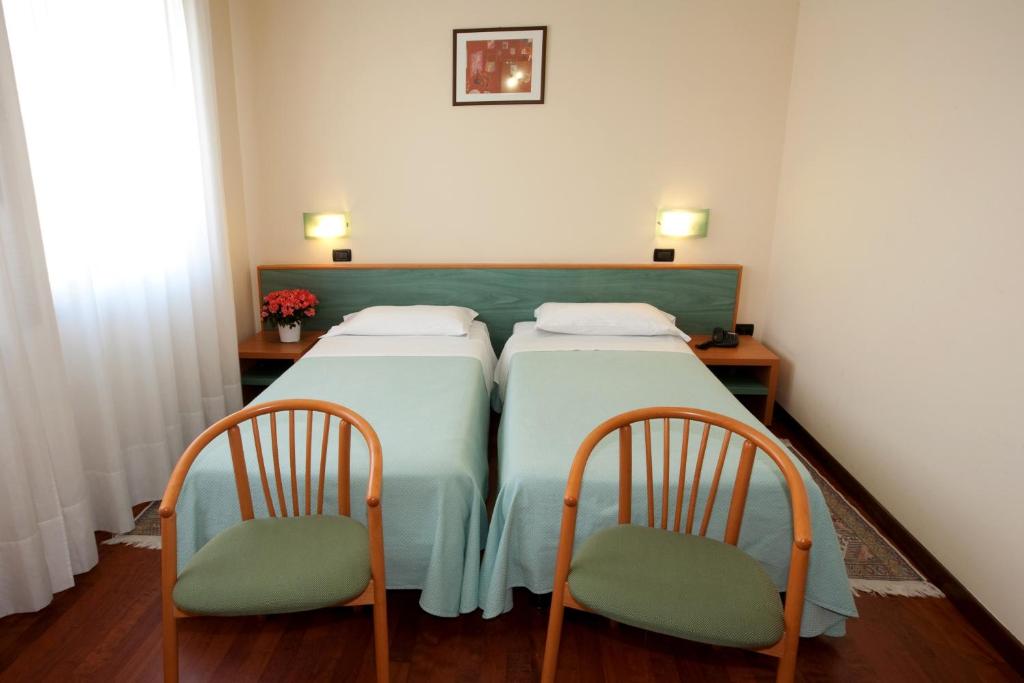 Hotel Valbrenta - Twin Room