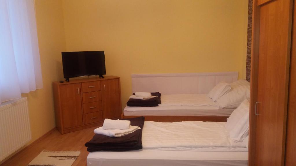 Nádor Apartmanok - Appartement De Luxe