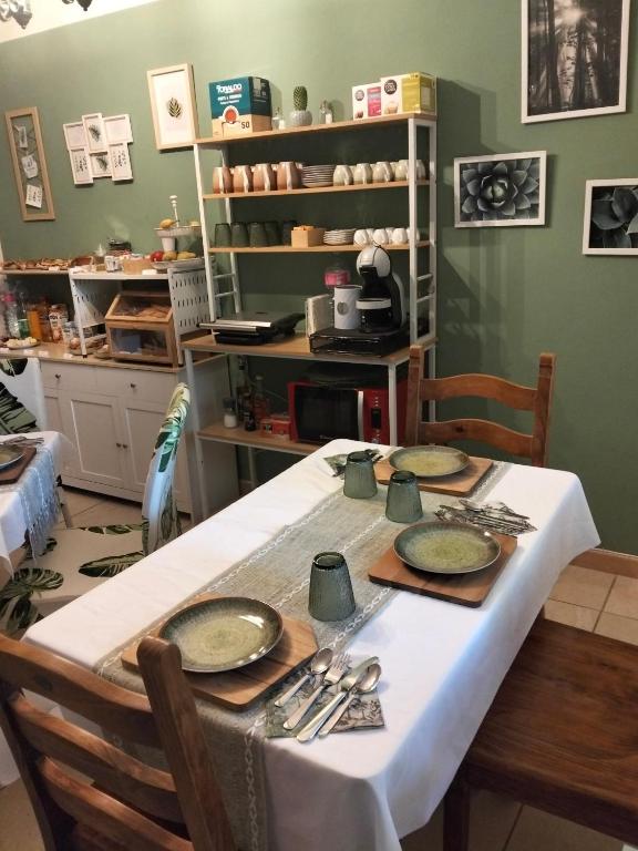 FarAway House B&B