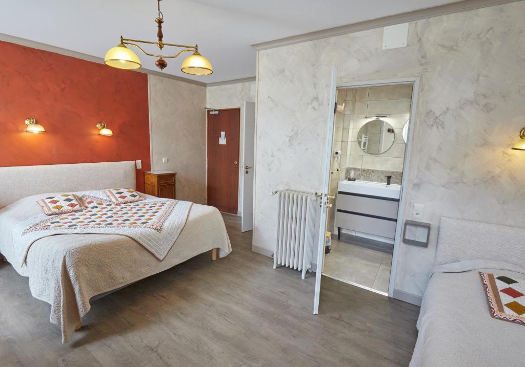 Hôtel Panoramic et des Bains - Habitación Triple