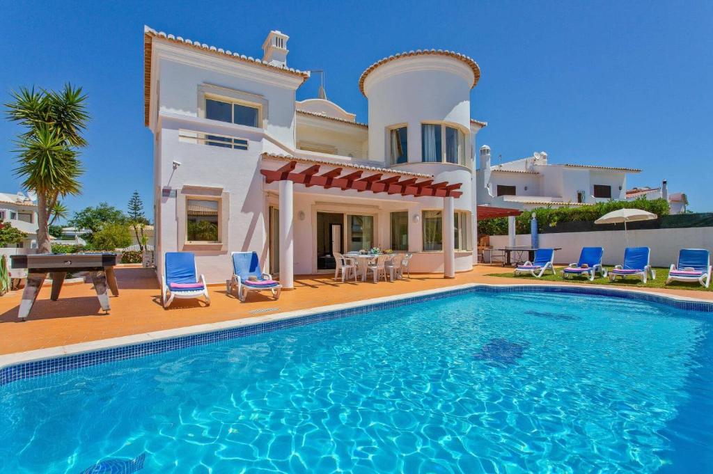 Villa Susana by Villa Plus