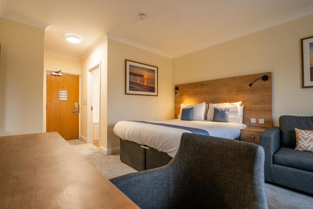 Southview Park Hotel - 