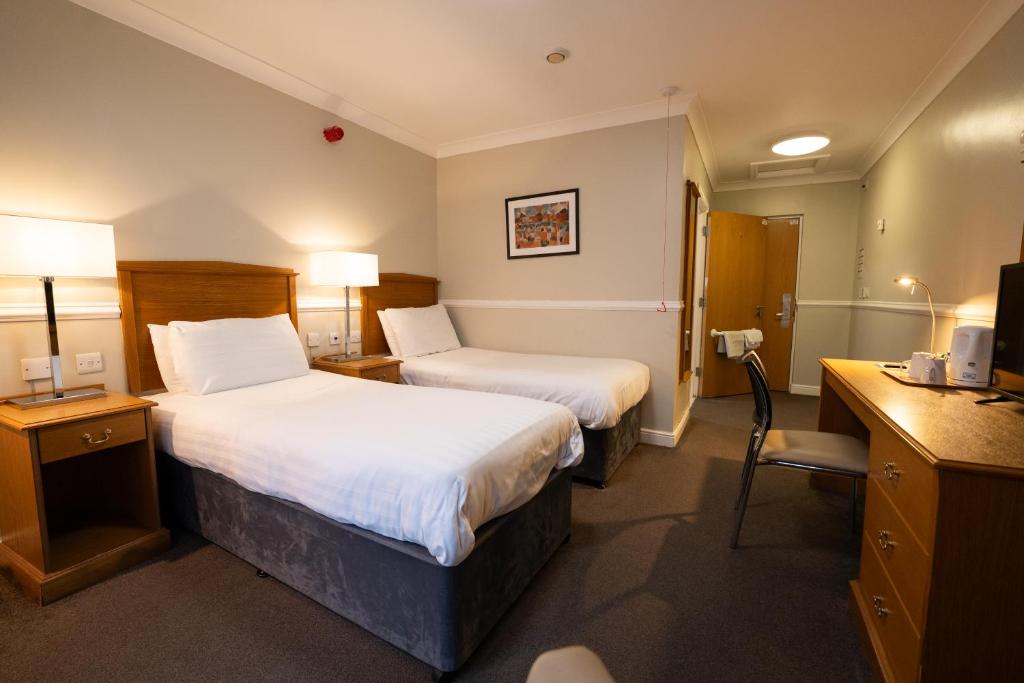 Southview Park Hotel - 