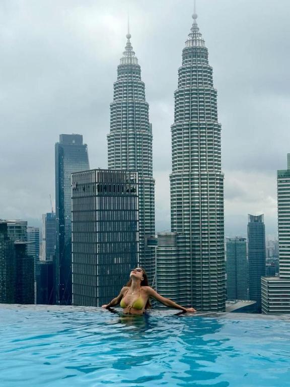 فضای داخلی The Luxe & Colony KLCC By Downtown Suites در کوالالامپور - تصویر ۳