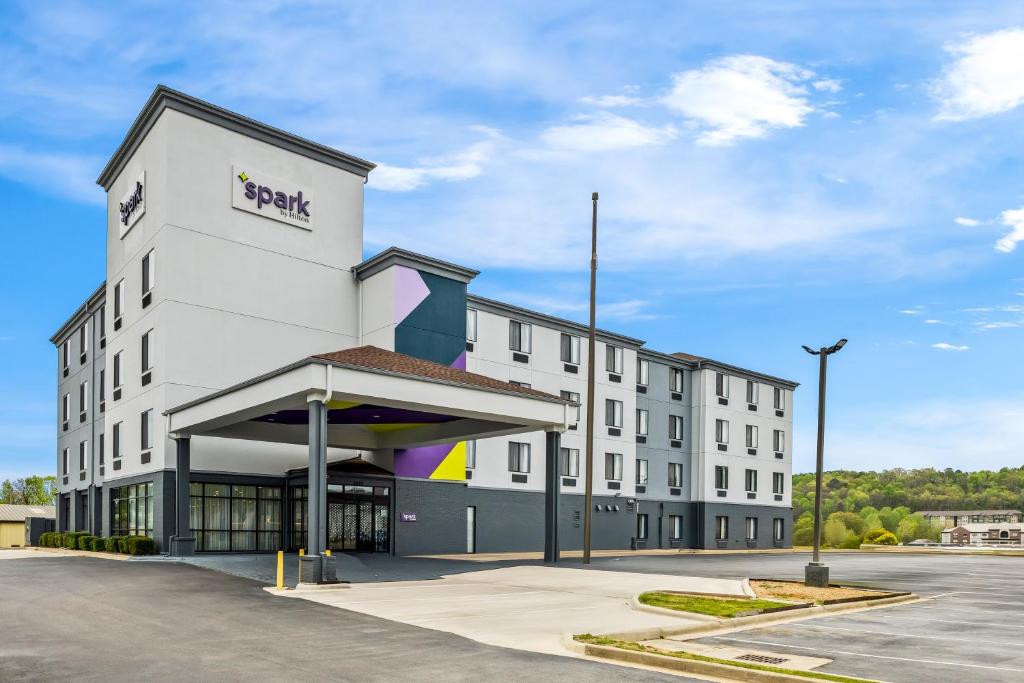 a rendering of the front of a hotel at Spark by Hilton Pelham Birmingham I 65 in Pelham