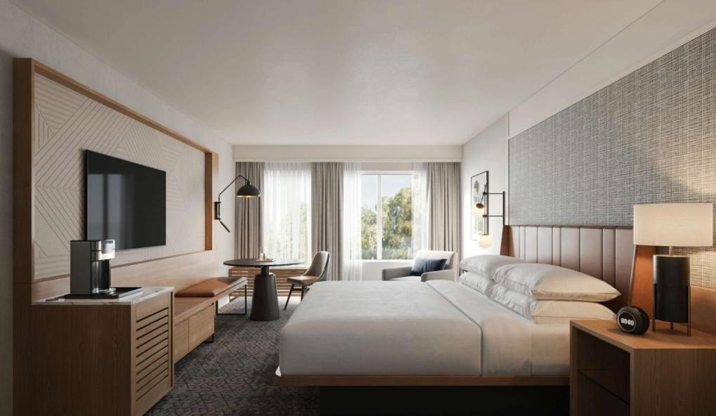 Sheraton Agoura Hills Hotel - 