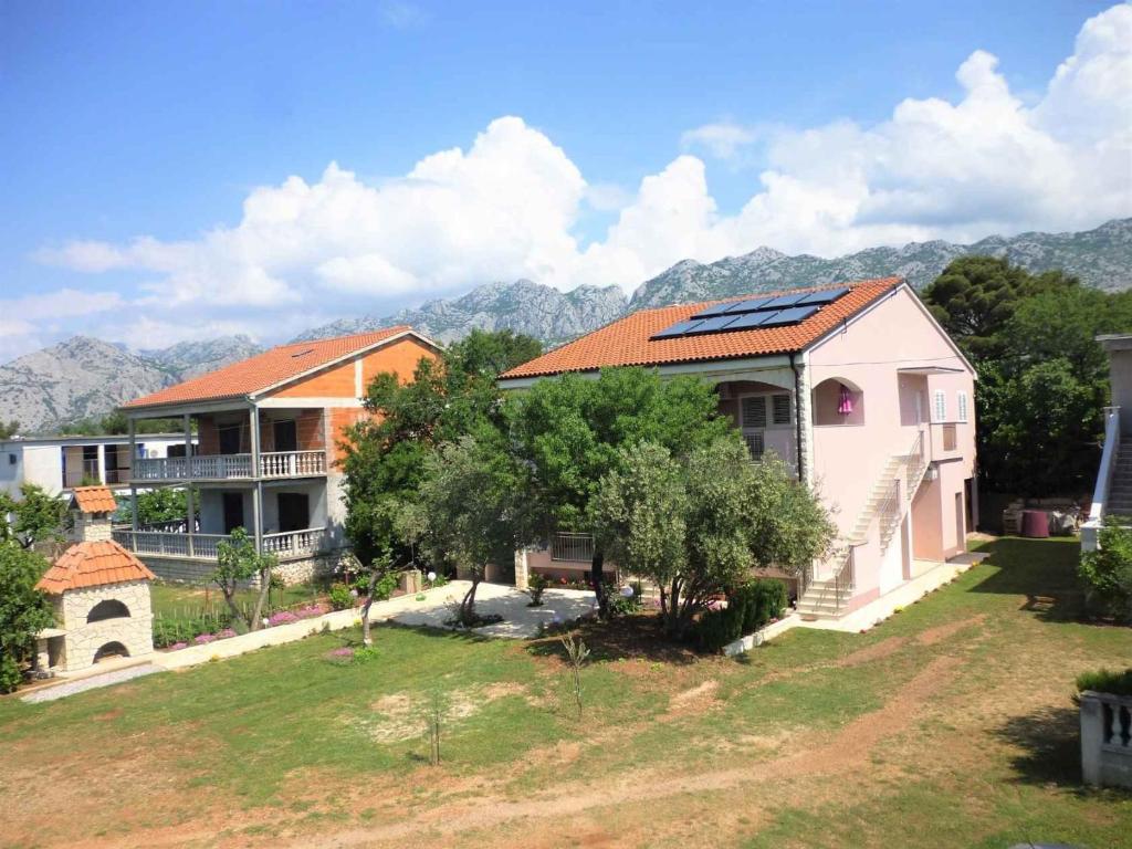 Apartments by the sea Seline, Paklenica - 25417