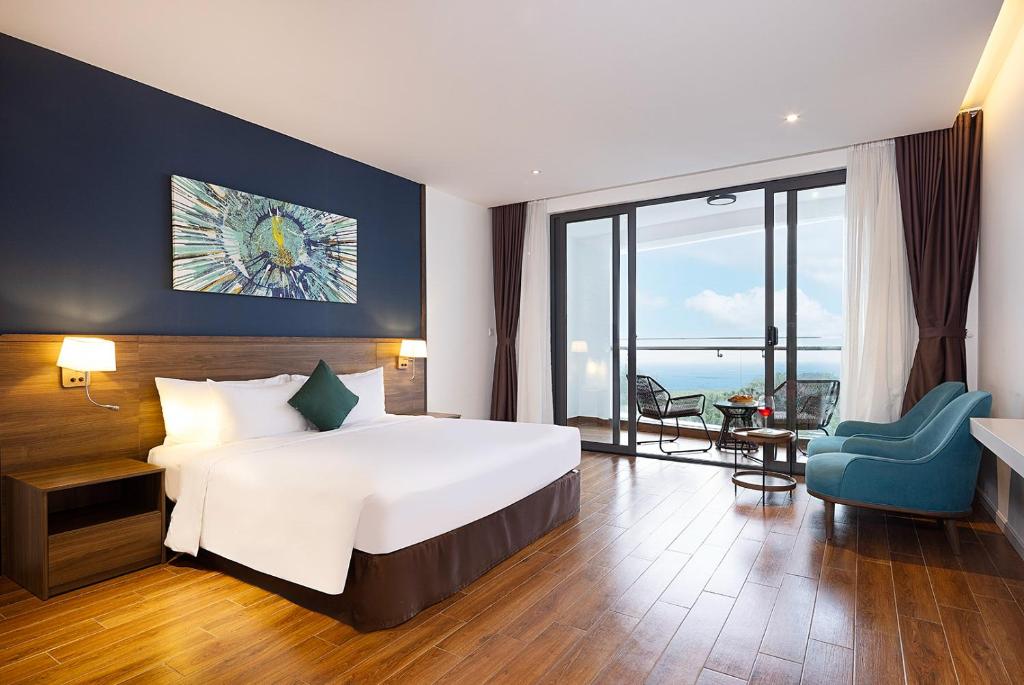 Premier Deluxe Nhìn Ra Biển