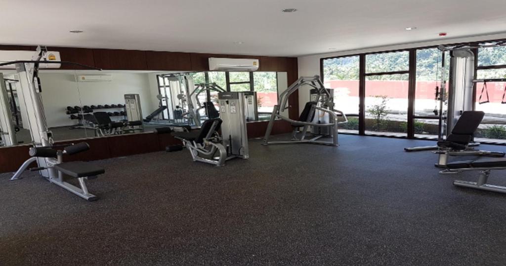 Fitness centrum a/nebo fitness zařízení v ubytování The Lai Thai Luxury Condominiums