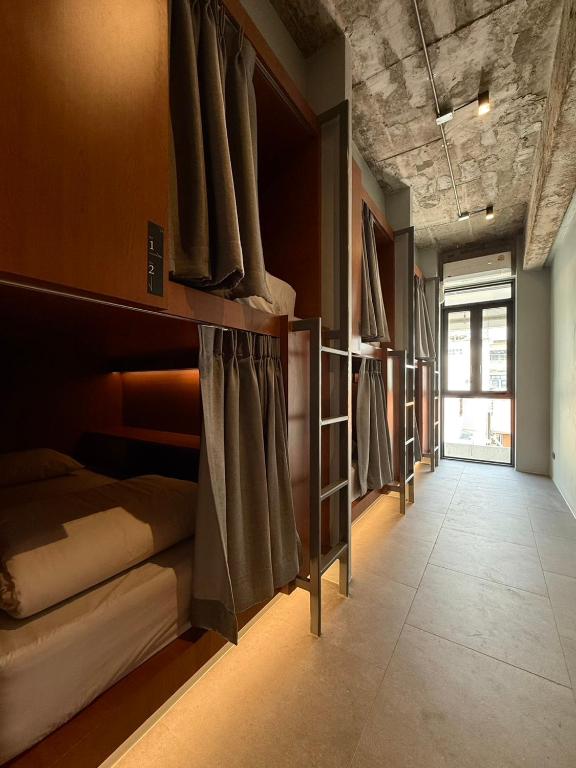 Once Again Hostel - Deluxe 6-Beds Mixed Dormitory