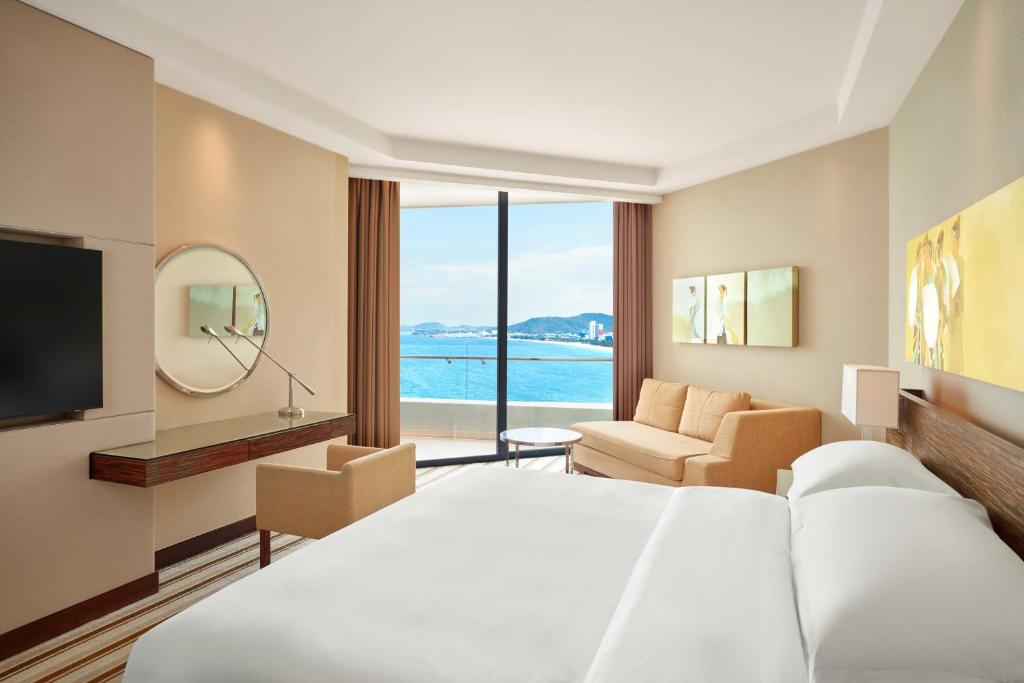 Phòng Premium Deluxe Giường King, Phòng nghỉ lớn hơn, 1 Giường King, Hướng Biển