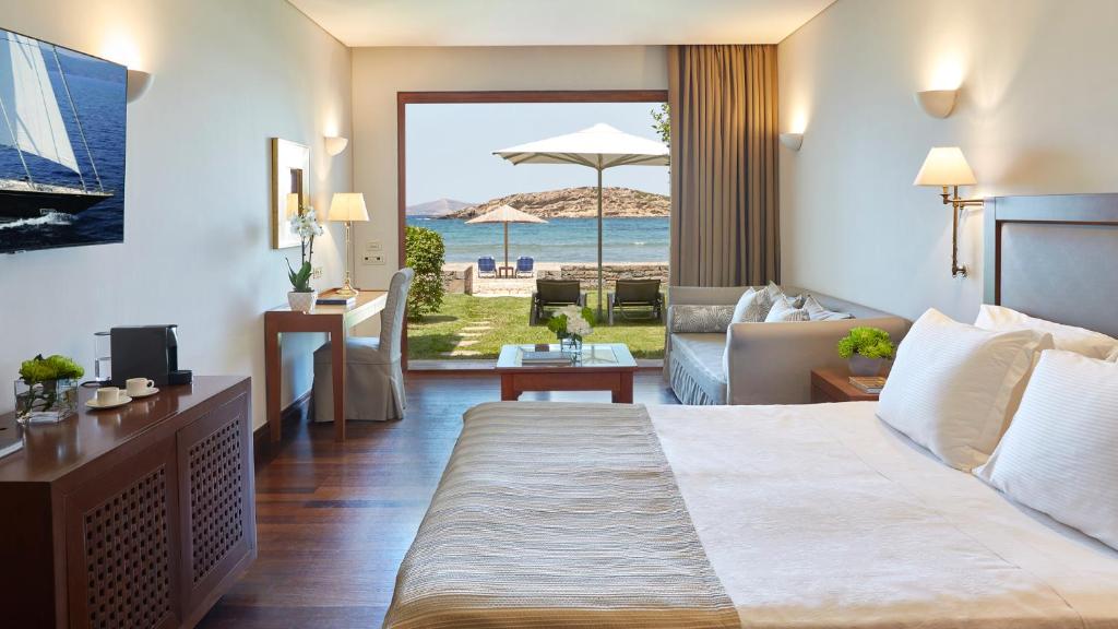 Grand Resort Lagonissi photo 2