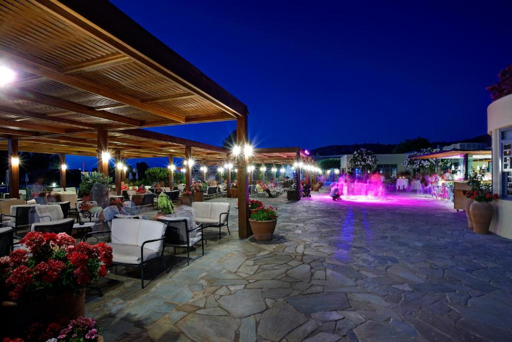 Ресторан / где поесть в Kalimera Kriti Hotel & Village Resort