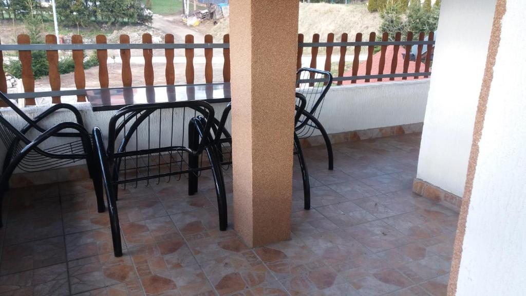 Balkón nebo terasa v ubytování Apartmani Aleksijević