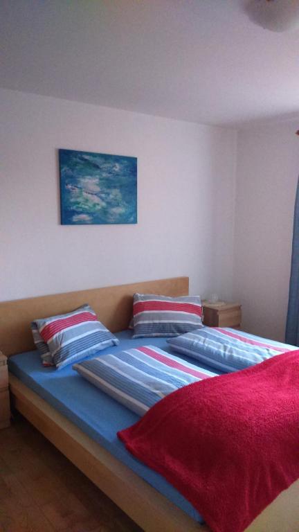 Postel nebo postele na pokoji v ubytování Ferienwohnung Wörndl