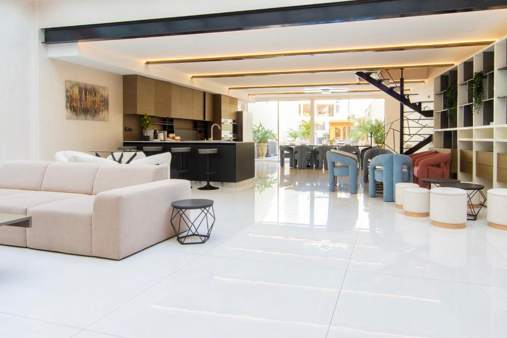 Luxury Apartment - Central Cannes, near Beach & Palais - LRACANNES