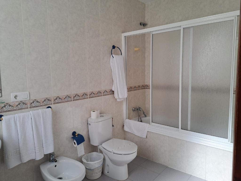 Hotel Meson Fuente del Pino - Quadruple Room