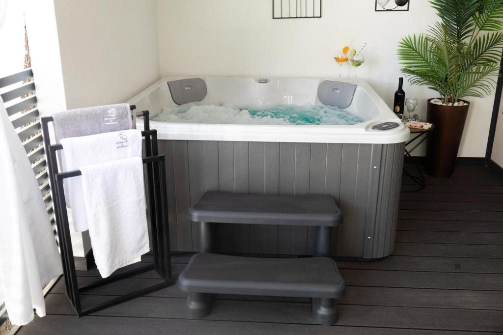 Mobile home TaMaris with jacuzzi