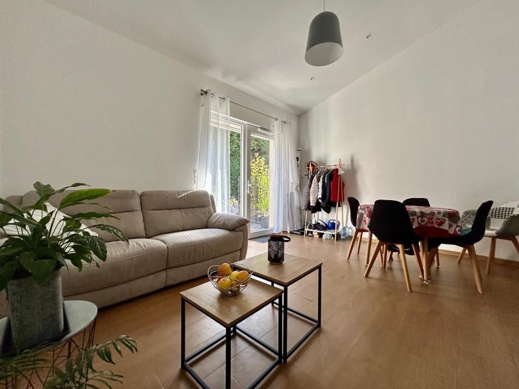 Pastel House – photo 1