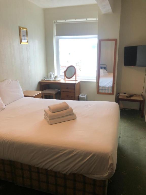 Moorville Hall Hotel - Double Room