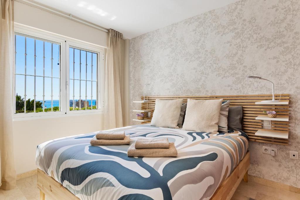 Beach And Relax Flexible 3BR APT and Parking 2 to 5 Guests