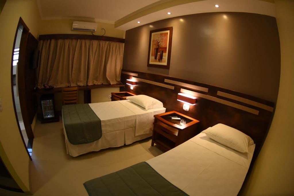  Caleche Park Hotel