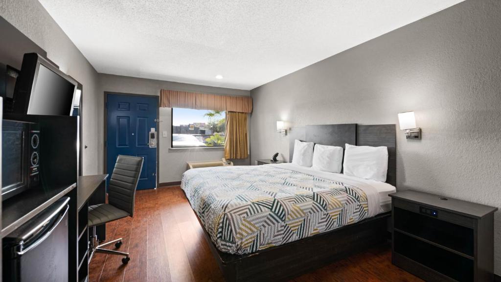 Motel 6 Prattville AL photo