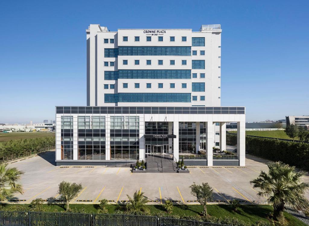 a large white building with a lot of windows at Crowne Plaza Istanbul West-Beylikduzu By IHG in Istanbul