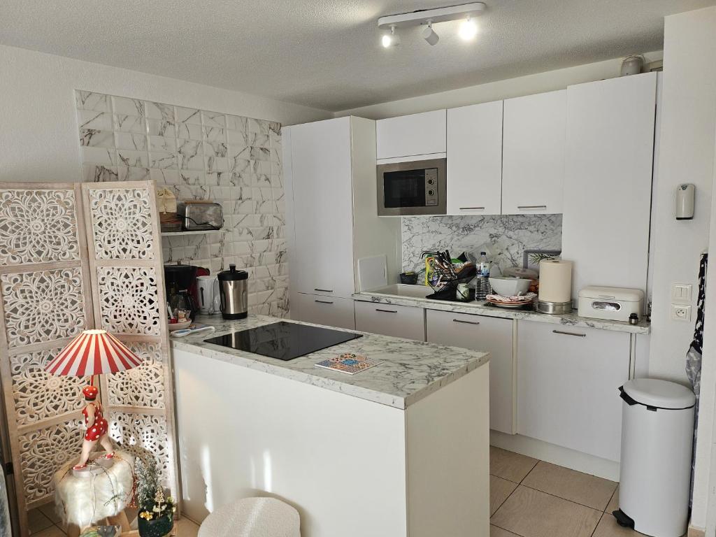 Appartement à Frejus avec piscine et terrasse