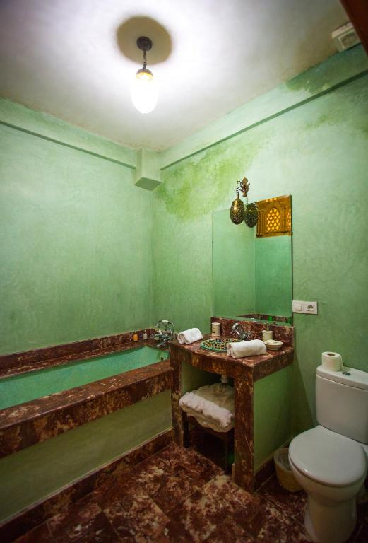 Koupelna v ubytování Riad Vega