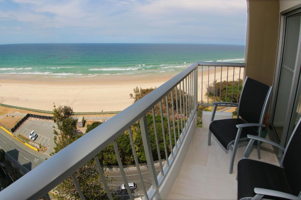 Narrowneck Court Holiday Apartments photo